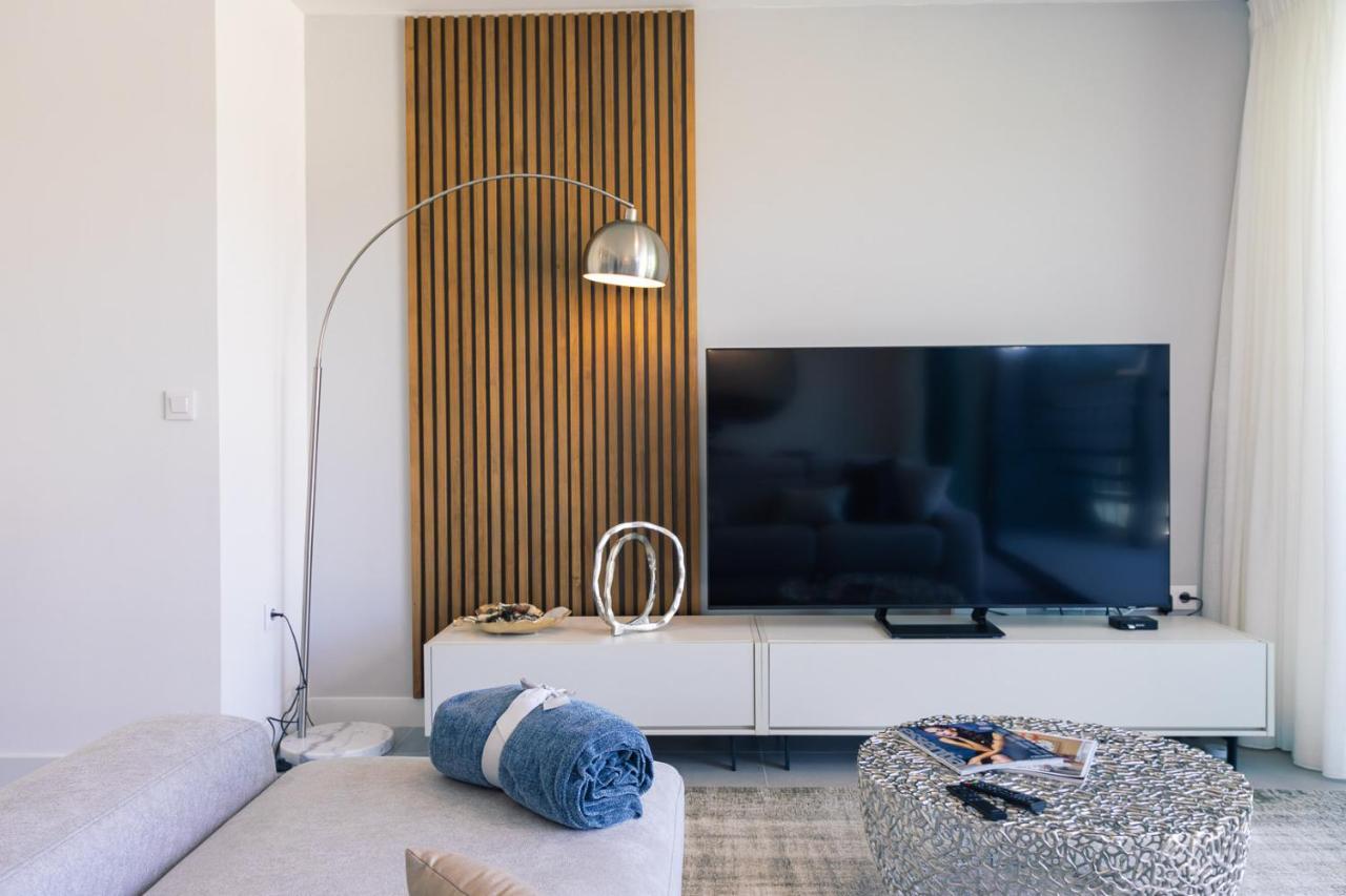 شقة The Golden Oasis Penthouse إِستيبونا المظهر الخارجي الصورة