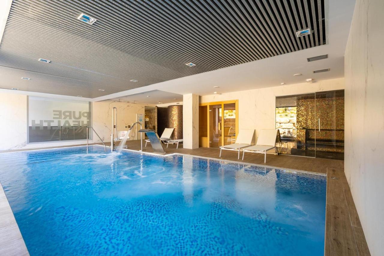 شقة The Golden Oasis Penthouse إِستيبونا المظهر الخارجي الصورة