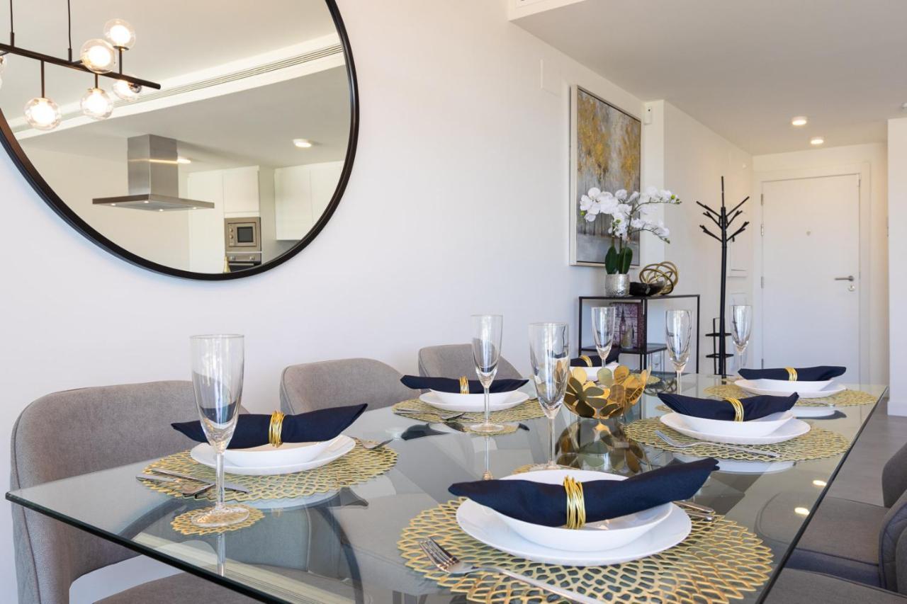 شقة The Golden Oasis Penthouse إِستيبونا المظهر الخارجي الصورة