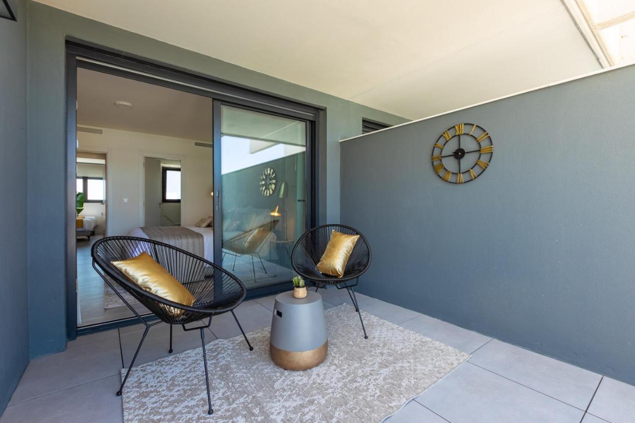 شقة The Golden Oasis Penthouse إِستيبونا المظهر الخارجي الصورة