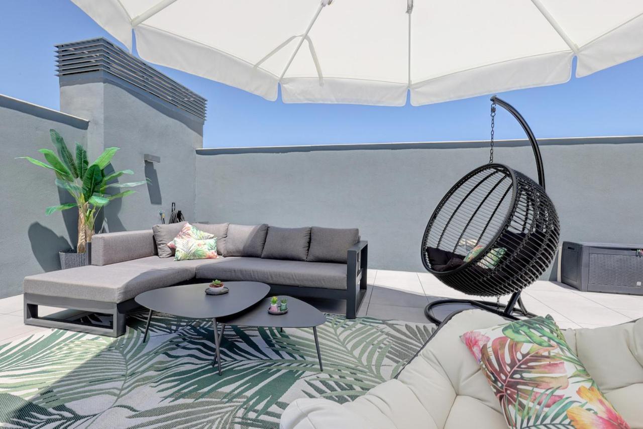 شقة The Golden Oasis Penthouse إِستيبونا المظهر الخارجي الصورة